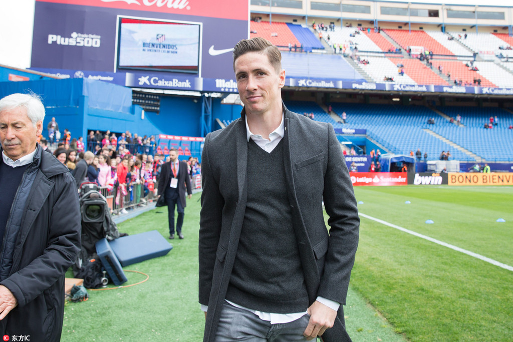 LOL官网-关于埃因霍温训练开放日，赛前队长鼓劲引欢呼，NBA常规赛在即，年轻球员得到机会的信息