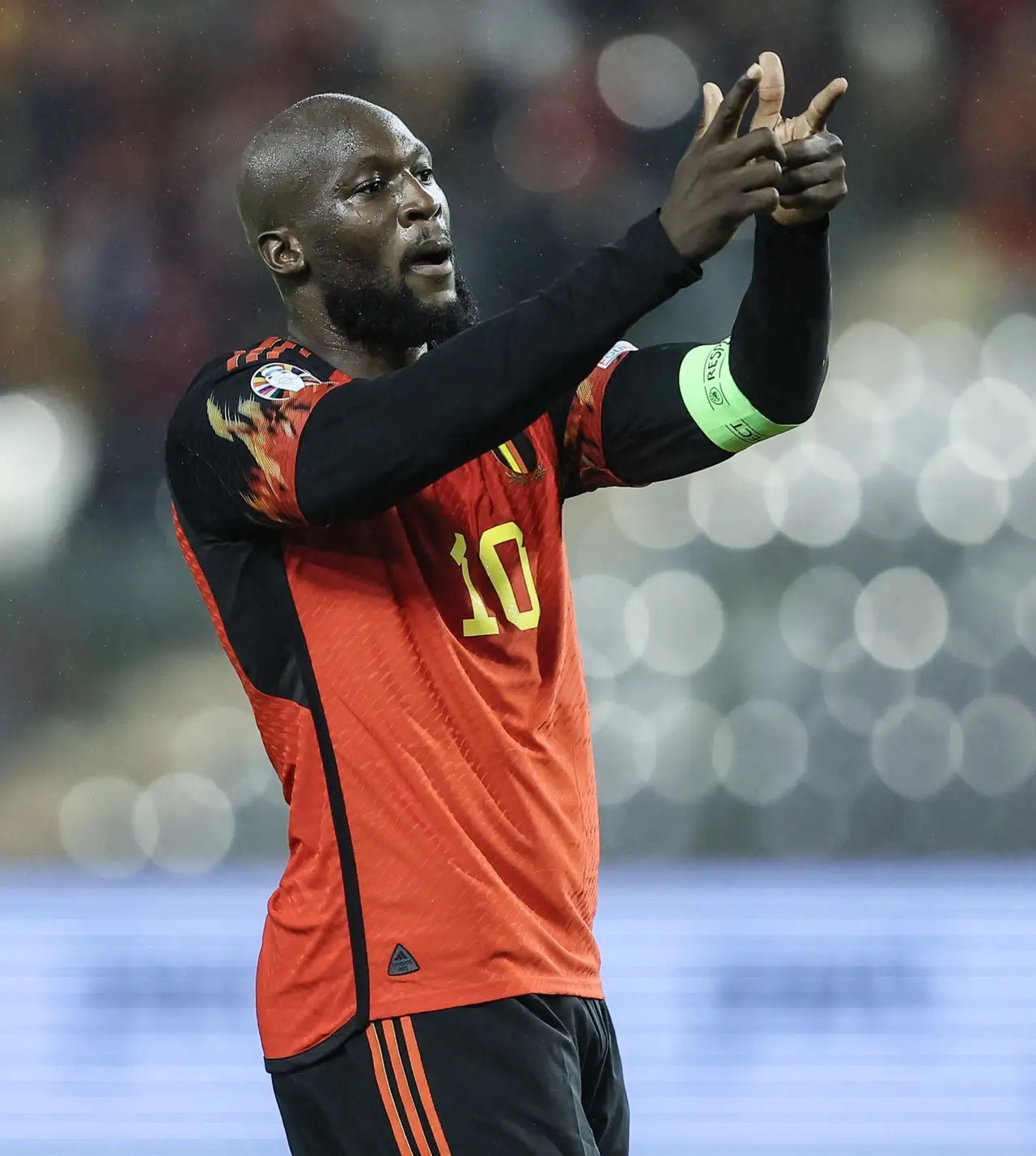 LOL官网-关于国际比赛日AC米兰调整名单以备西甲，遗憾出局环节打磨，质疑声仍在，控场能力受关注的信息